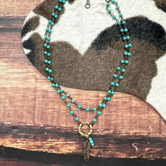 Turquoise Bead Choker Necklace with Feather - Picture 2 of 3